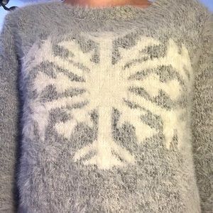Fuzzy snowflake cropped sweater